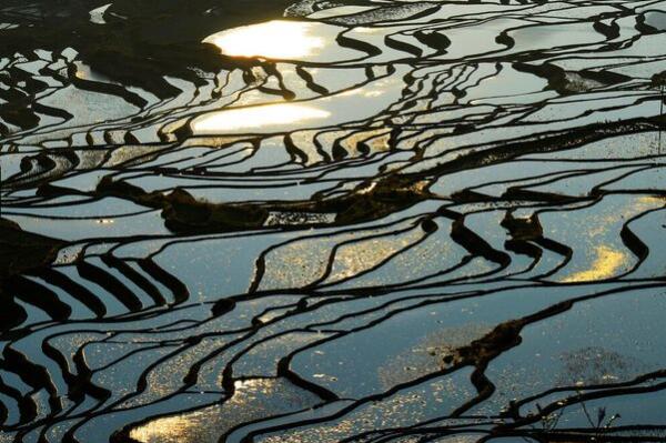 中国十大2月份国内最佳旅游地，元阳梯田上榜，第五可以看到打树花