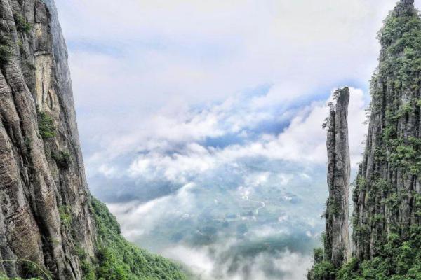 湖北十大必去的旅游景区，黄鹤楼上榜，第一堪称世界级别！