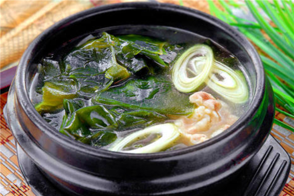 韩国的十大特色菜推荐 韩国海带汤味道鲜美营养丰富