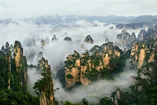 湖南旅游必去十大景点 岳阳楼上榜,天门山风景一绝