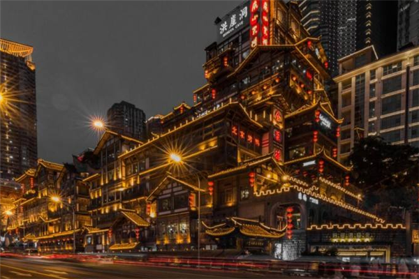 重庆十大夜景最美的地方：解放碑上榜，第七一大文化符号