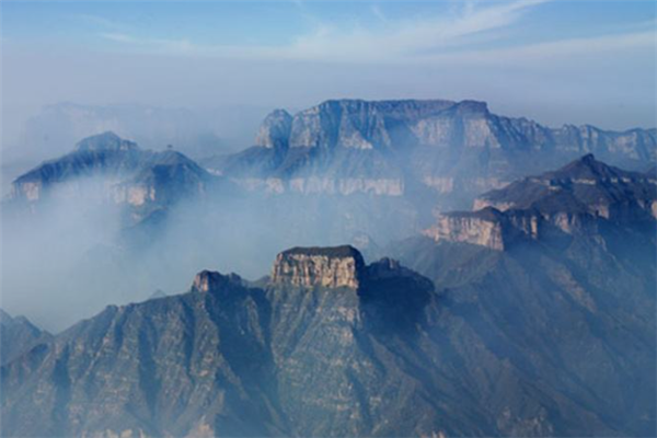 焦作十大风景名胜排行榜：青龙峡景区上榜，第四有玻璃栈道