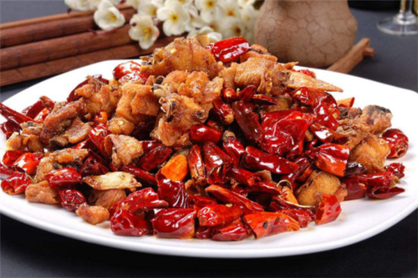 贵州十大名菜排行榜：宫保鸡丁上榜，第二酸辣可口