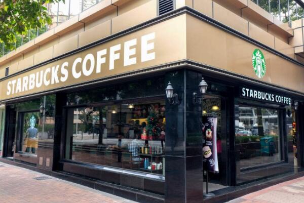 2021咖啡店十大品牌，星巴克上榜，第九专业运营猫屎咖啡