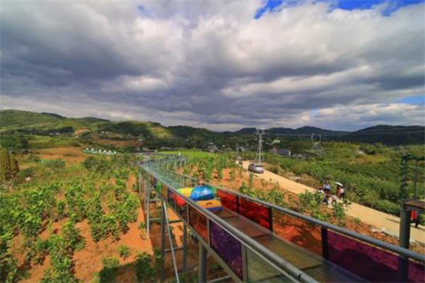 安康十大风景名胜排行榜：香溪洞上榜，第十有梯田