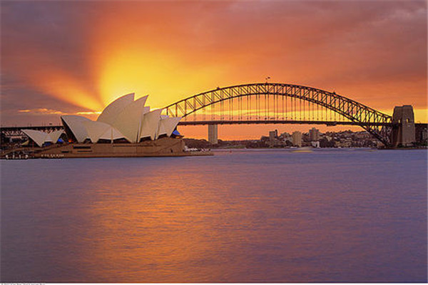 大洋洲十大城市 悉尼文化底蕴深厚 奥克兰的帆船出名