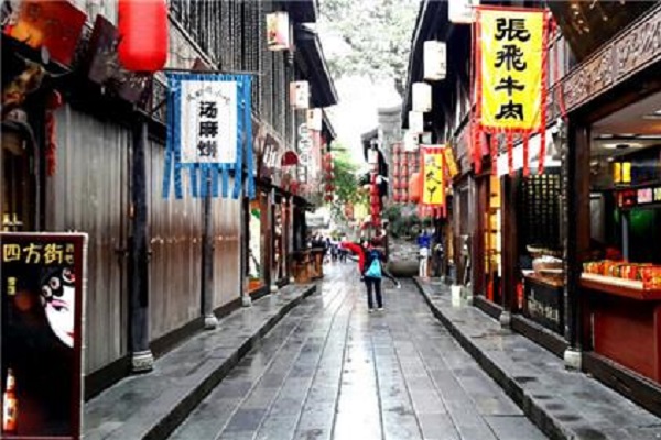 成都旅游必去的网红景点：锦里古街上榜，第十夜生活地标