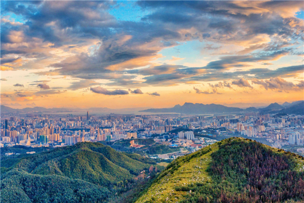 夏日旅行必去城市排名 昆明四季如春 北戴河景色优美