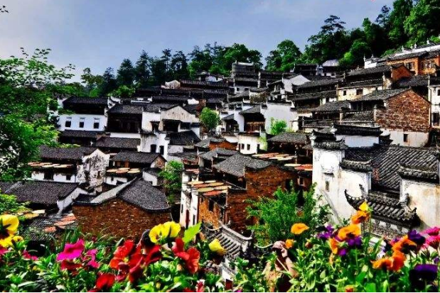 世界十大最美小镇 中国鲜花小镇上榜，个个美如画
