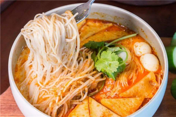 英国最受欢迎的五种美食 冬阴功汤与北京烤鸭有上榜