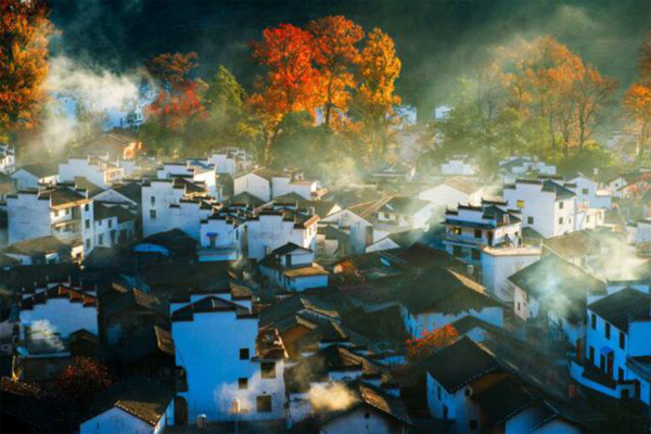 中国十大最美小镇 人间仙境！说是人间天堂也不过如此了！