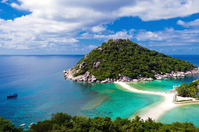 世界十大最美丽的岛屿 旅游首选，最浪漫的景点