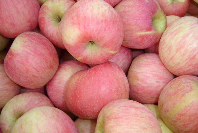 世界十大最脏的果蔬 苹果农药残余总量最高