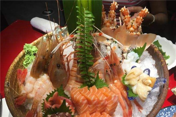 魔都最好吃的5家海鲜自助 荣新馆与桐花和食上榜一二名
