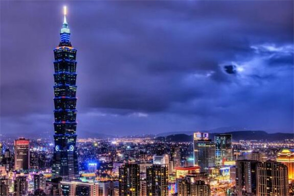 台湾的著名八大景点 台北101居榜首，日月潭必到