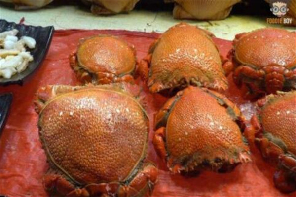 世界最贵的十大海鲜 台湾老虎蟹味道与众不同，蓝龙虾极少见