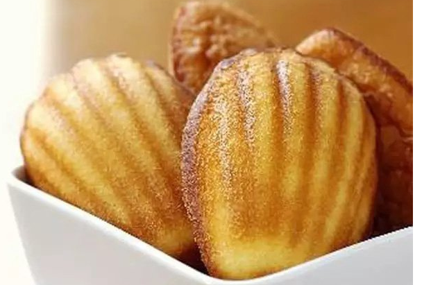法国20道著名甜点 去法国必吃的经典法式甜点