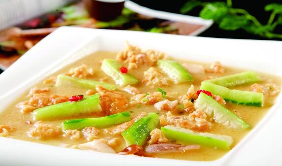信阳十大美食 南湾鱼汤营养价值高，神仙饺口感与众不同