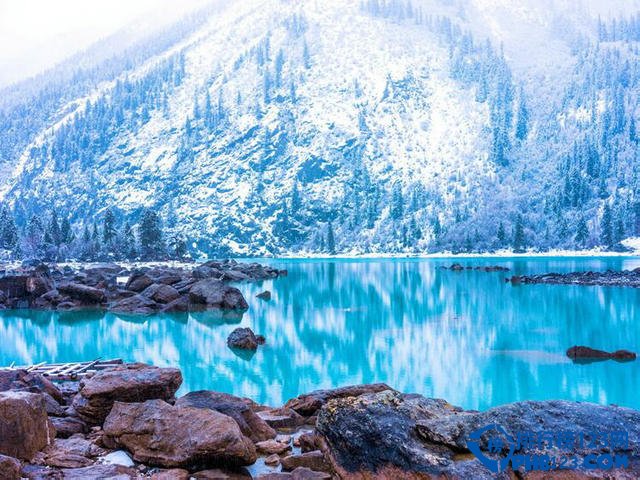 国内初冬雪景最美的十大旅游地排行榜