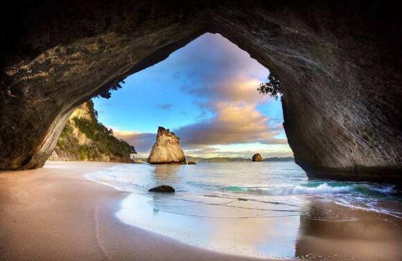 新西兰北岛十大必游景点,罗托鲁瓦必游,多处出现在好莱坞电影中