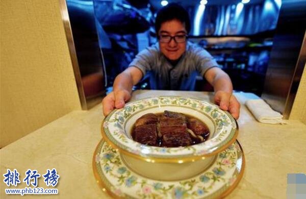 台湾最贵牛肉面：售价一万新台币(一碗仅五块牛肉)
