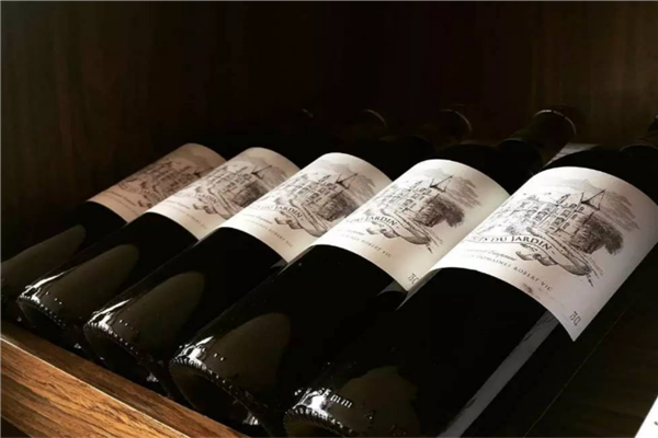 2021法国红酒十大品牌排行榜推荐 里鹏上榜,白马庄园一级特等