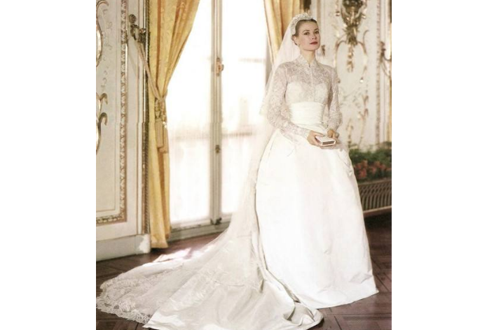 世界最美十大婚纱 戴安娜的婚纱上榜，有你喜欢的吗