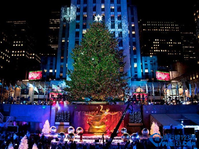 全球最美的十四大圣诞树排行榜