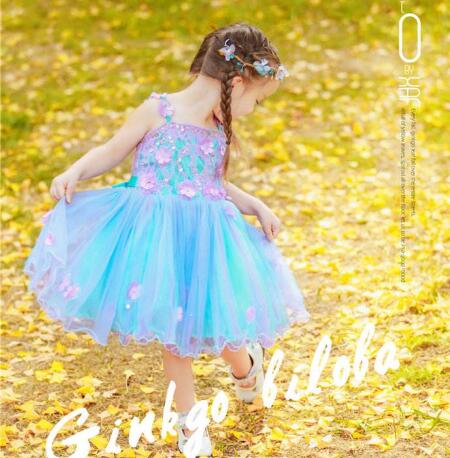 世界上最美的儿童裙子,小萝莉秒变小公主(彩色糖果裙)