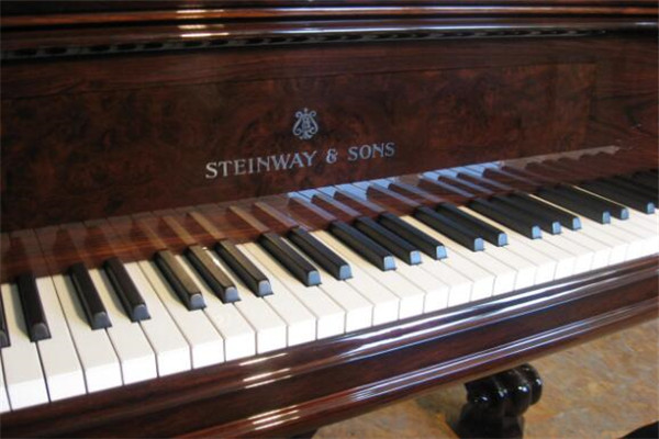 世界四大钢琴品牌，佳沃钢琴是肖邦最爱之一