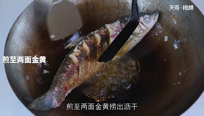 腐竹焖草鱼怎么做 腐竹焖草鱼的做法