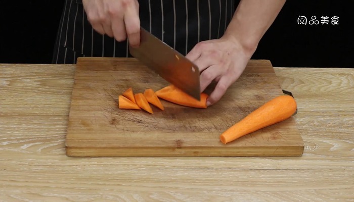 脊骨炖萝卜怎么做 脊骨炖萝卜怎么做好吃