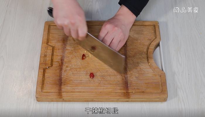 炝炒豌豆尖怎么做 炝炒豌豆尖的做法