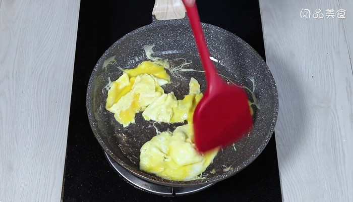 蚕豆米炒鸡蛋的做法 蚕豆米炒鸡蛋怎么做