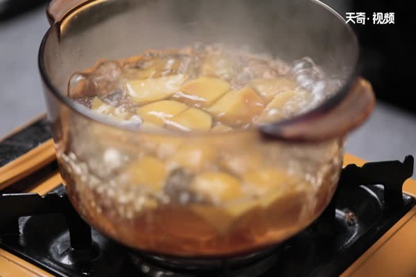 黄桃罐头怎么做 黄桃罐头的做法