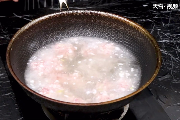 醋椒丸子汤的做法 丸子汤的做法