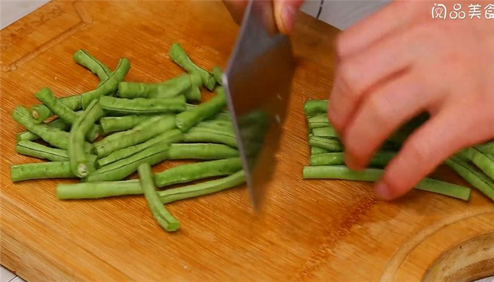 豆角烧茄子怎么做 豆角烧茄子的做法