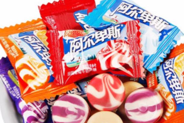 2021年十大品牌糖果，阿尔卑斯排第一， 第二也是童年的回忆
