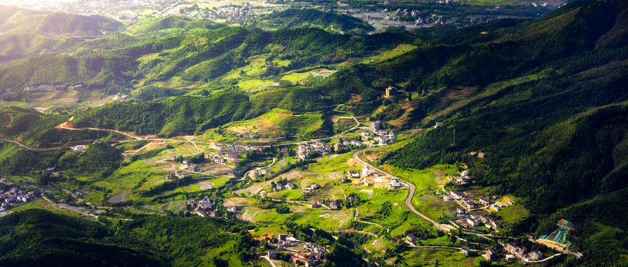 江西最值得去的3个地方，道教露天博物馆排第三，第一是网红山