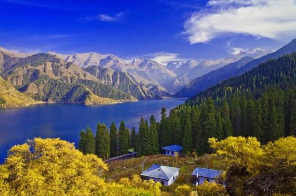 新疆十大最值得去的旅游景点，天池景区上榜，第四被誉为神的花园