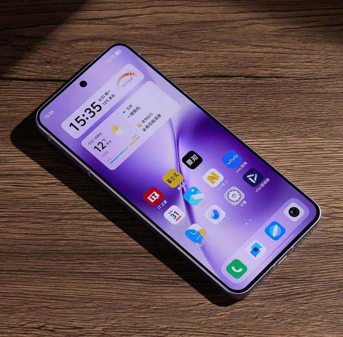 2026年4月21日发布 vivo X200s真机亮相 淡紫配色+天玑9400+超大电池